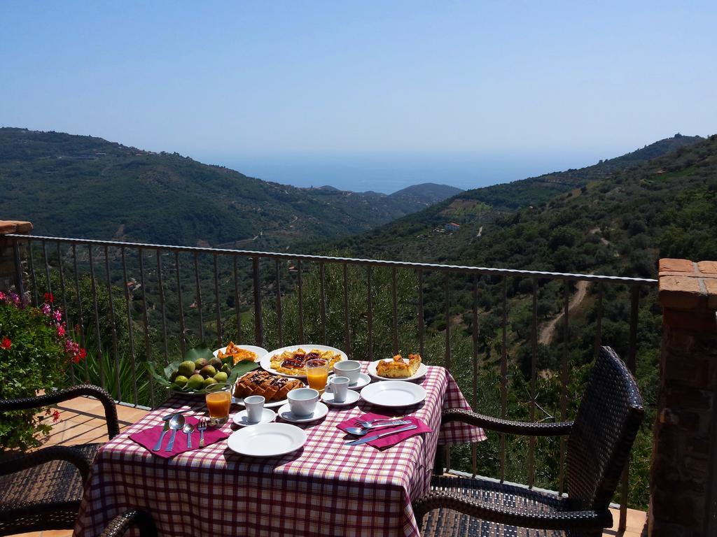 Villa Bernadette San Mauro Cilento Exterior foto
